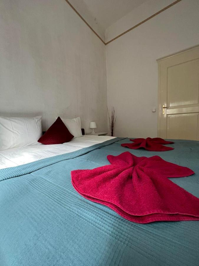 Elena Suite Budapest Exteriör bild