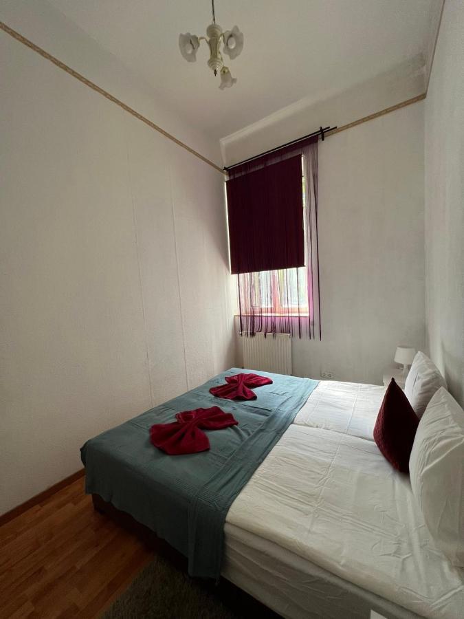 Elena Suite Budapest Exteriör bild