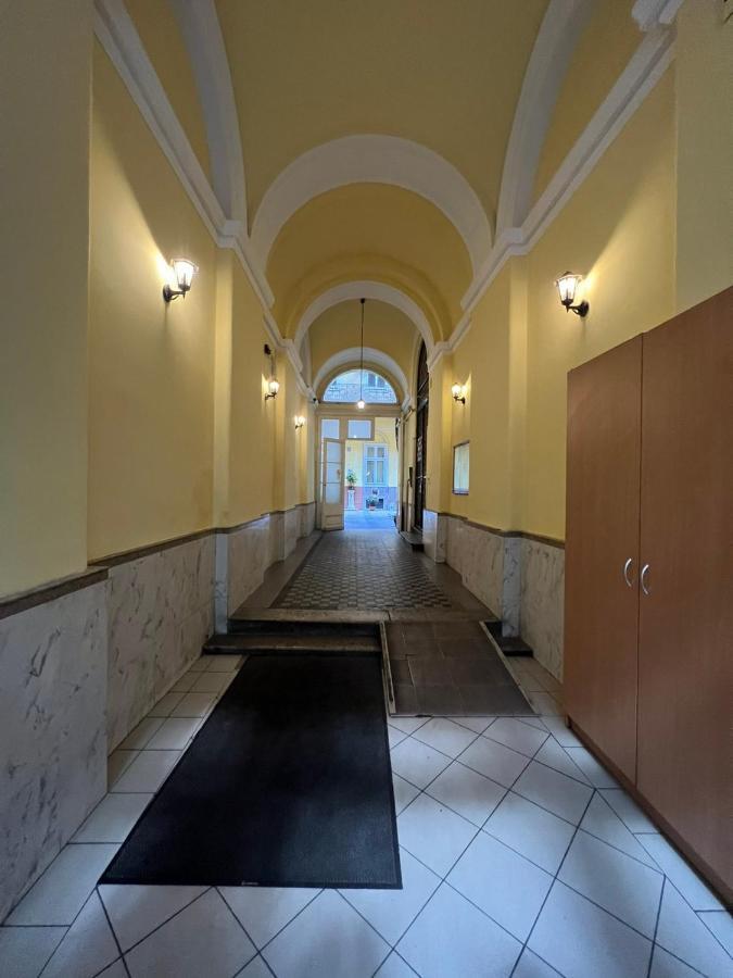 Elena Suite Budapest Exteriör bild