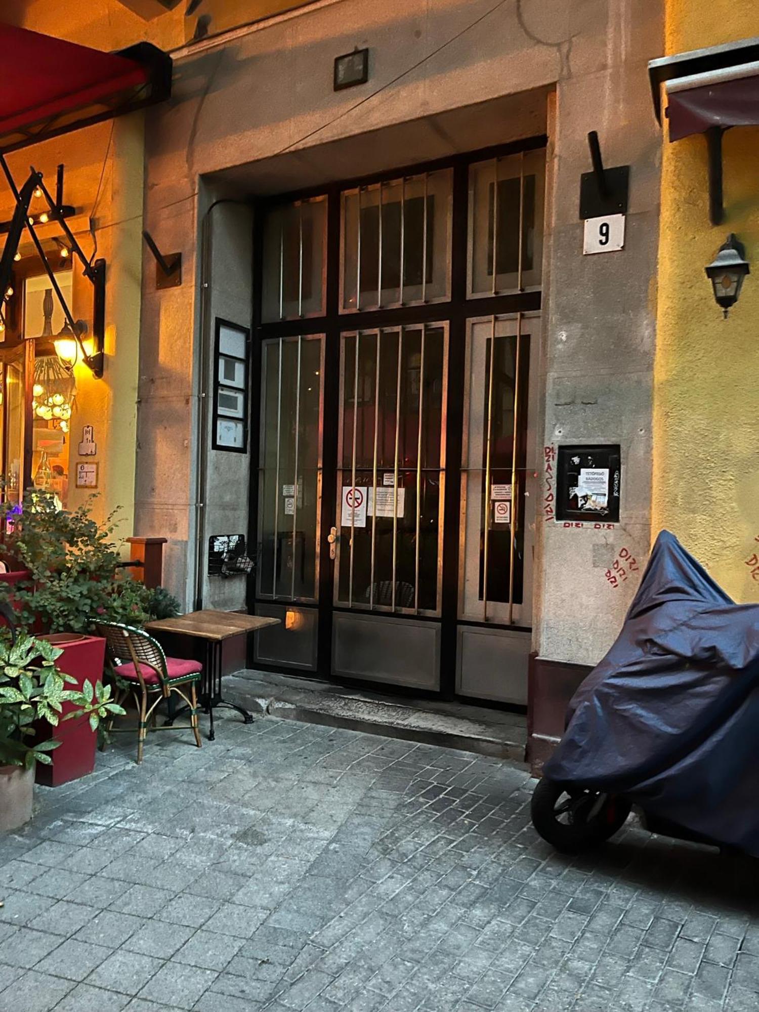 Elena Suite Budapest Exteriör bild